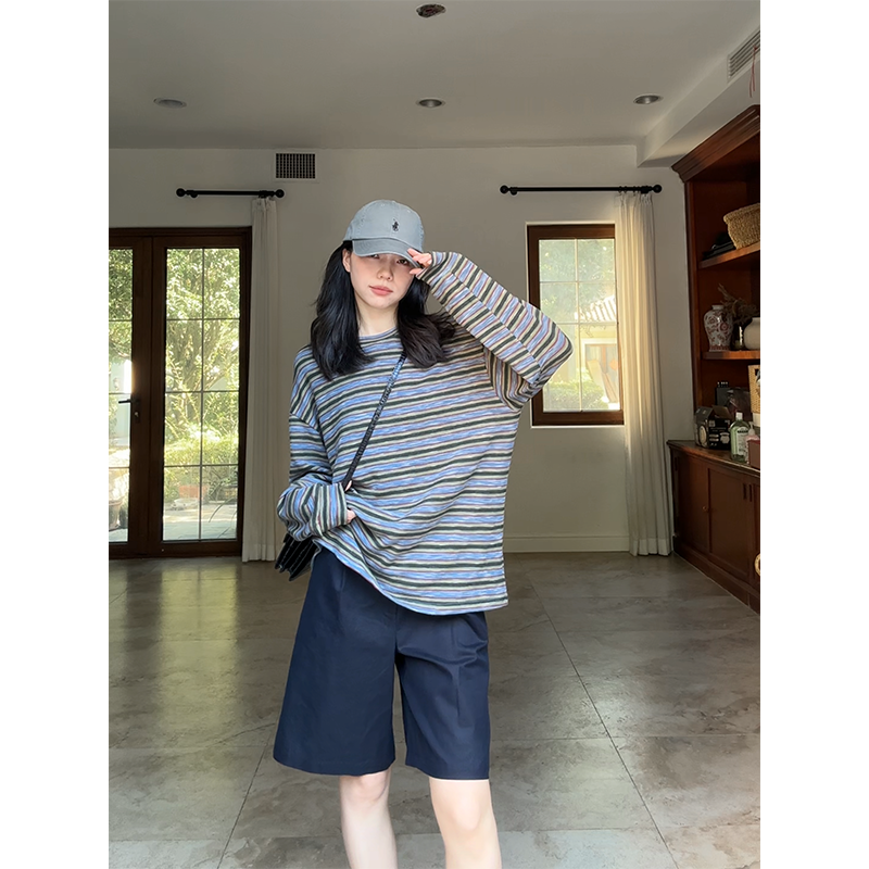郭九九呢 棉质慵懒条纹圆领落宽松肩长袖T恤百搭短裤 G925Y13957