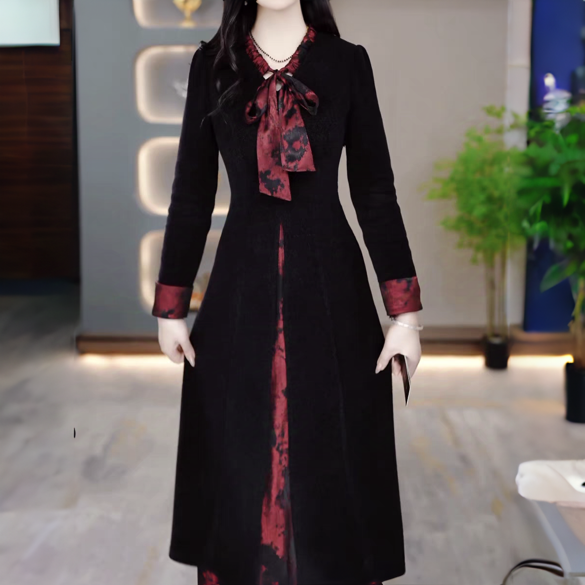 【衣雅严选】8089-1303#新款重磅植绒幻彩琉璃桑丝缎假两件连衣裙