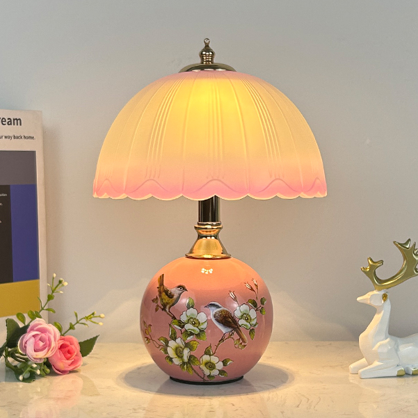 欧式台灯卧室床头简约房间灯婚庆充电触摸调光温馨可爱粉LED家用