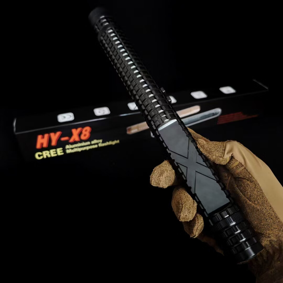 黑鹰多功能X4X8户外可充电超亮高电压防身强光自卫手电筒驱狗器10