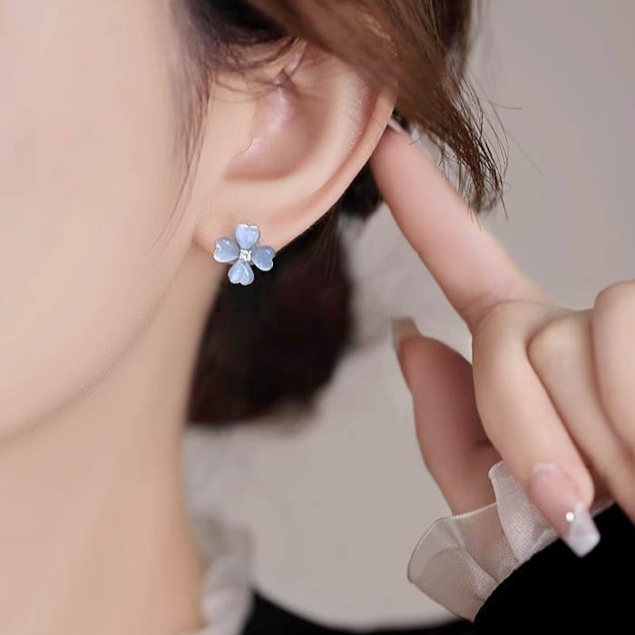 铜合金耳饰 s925银针耳饰森系蓝色四叶花耳扣轻奢气质百搭耳环