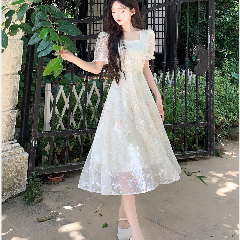 【次日发】9991大码夏季甜美风超仙气质茶歇法式温柔刺绣显瘦连衣裙