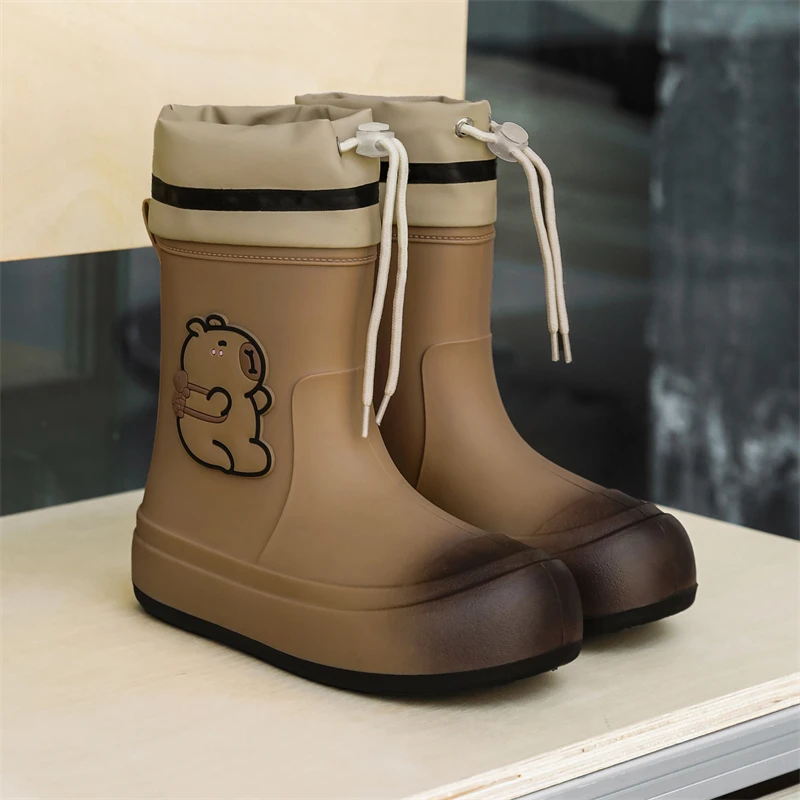 可爱儿童甜美雨鞋卡皮巴拉男童女童雨靴中大童学生轻便软底防水鞋