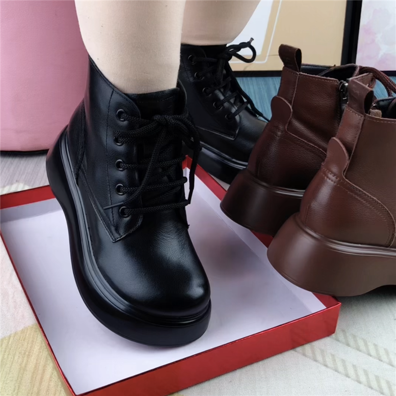 短靴女真皮厚底圆头靴子女休闲棉鞋女冬加绒轻便防滑软底马丁靴女