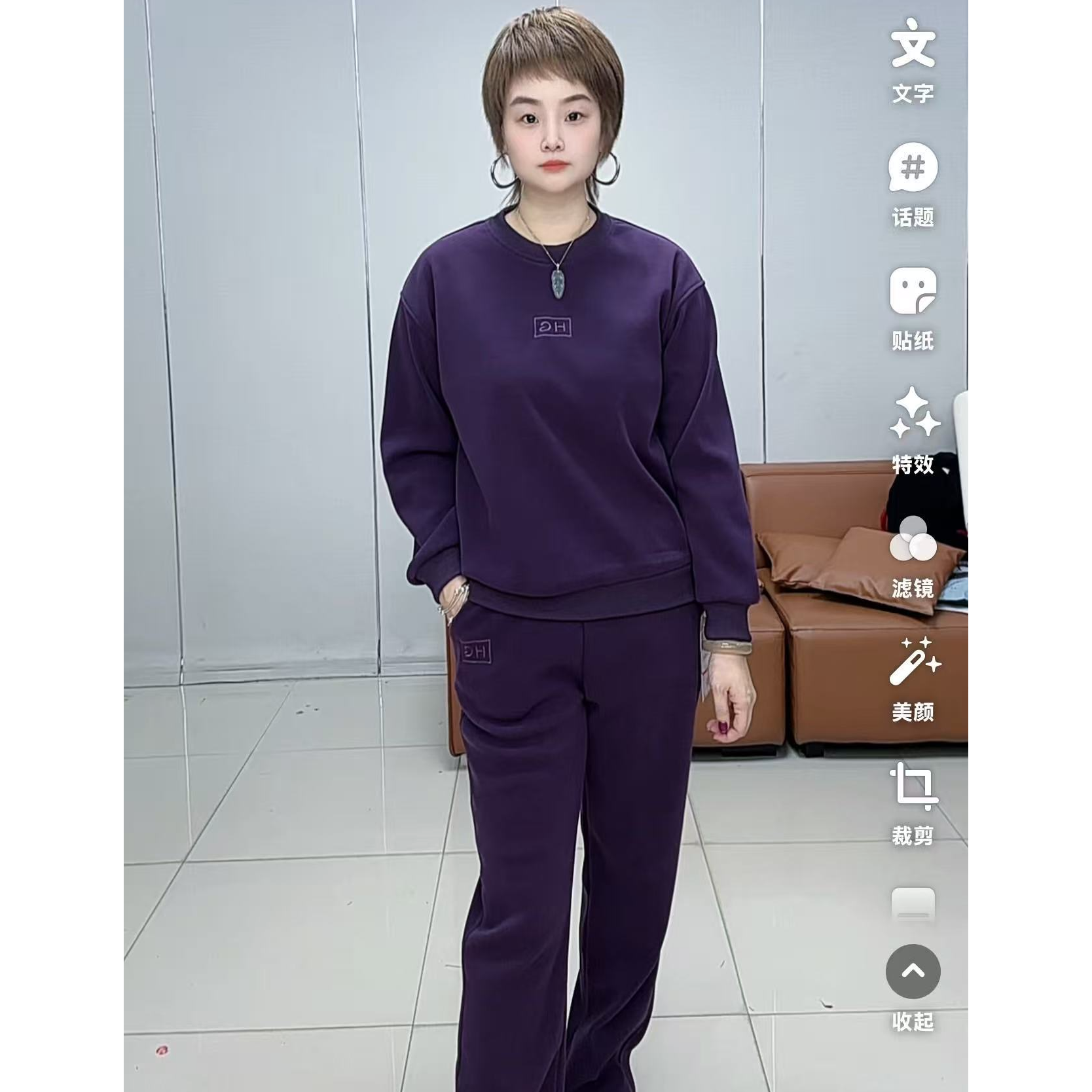 小施家高货时尚设计版纯色刺绣显高显瘦加绒套装9821