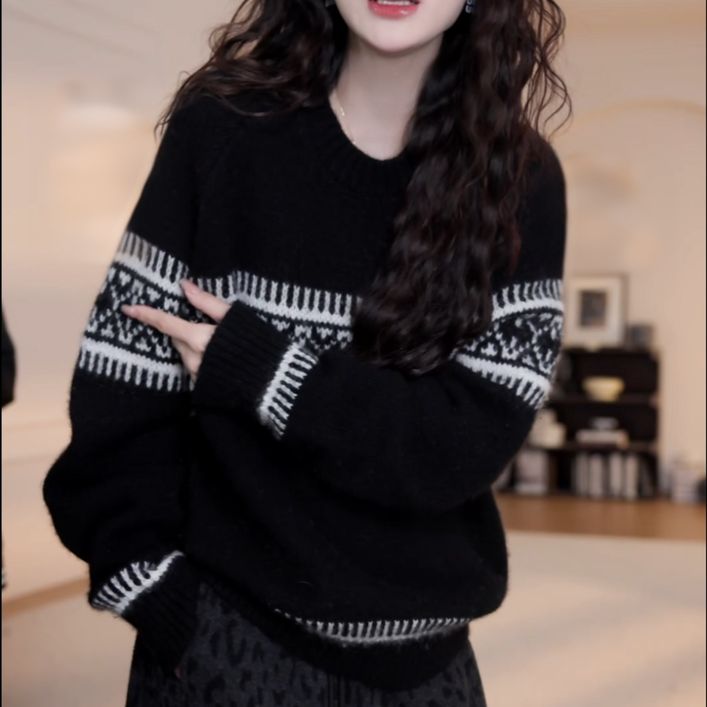 新款时尚宽松圆领费尔岛毛衣女秋冬休闲复古长袖针织衫LK2509179