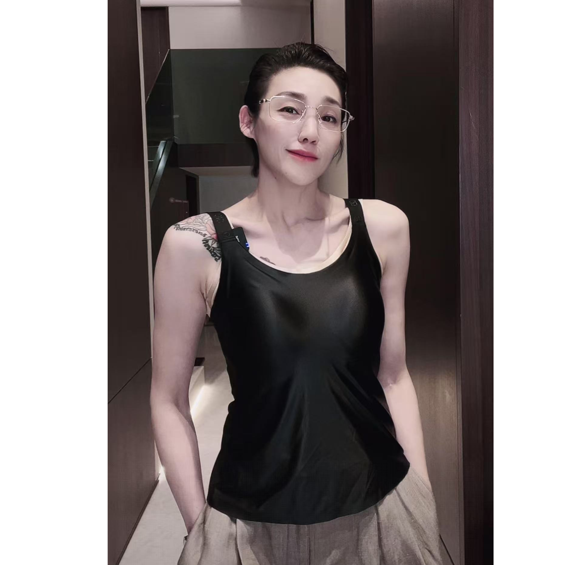 不显胖 可真空 双色吊带背心 BX0222