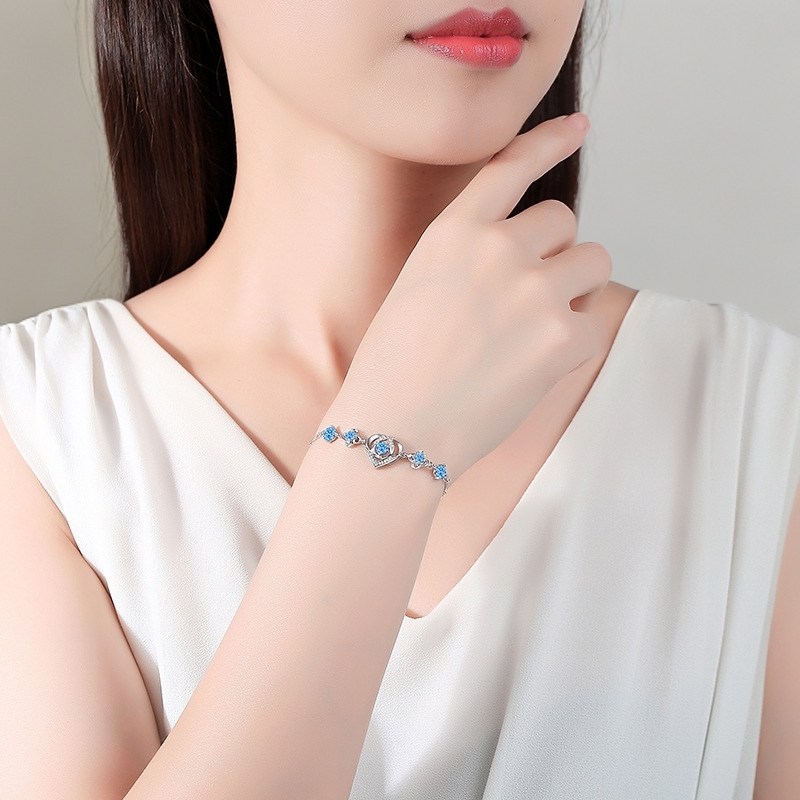 925银合成锆石手链 爱心四叶草手链女时尚百搭款风蓝色锆石手环