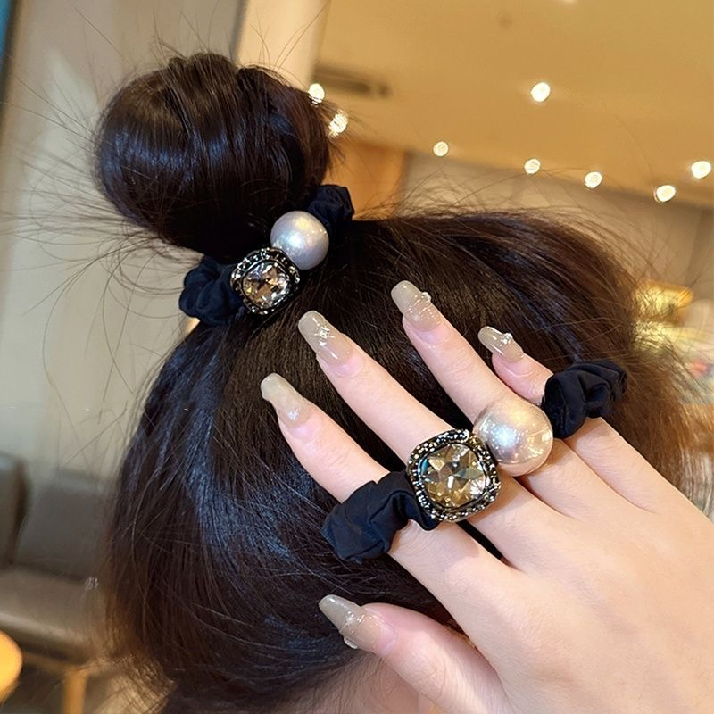 2025新款小众设计韩版轻奢方钻发绳女气质百搭小众头绳丸子头发圈