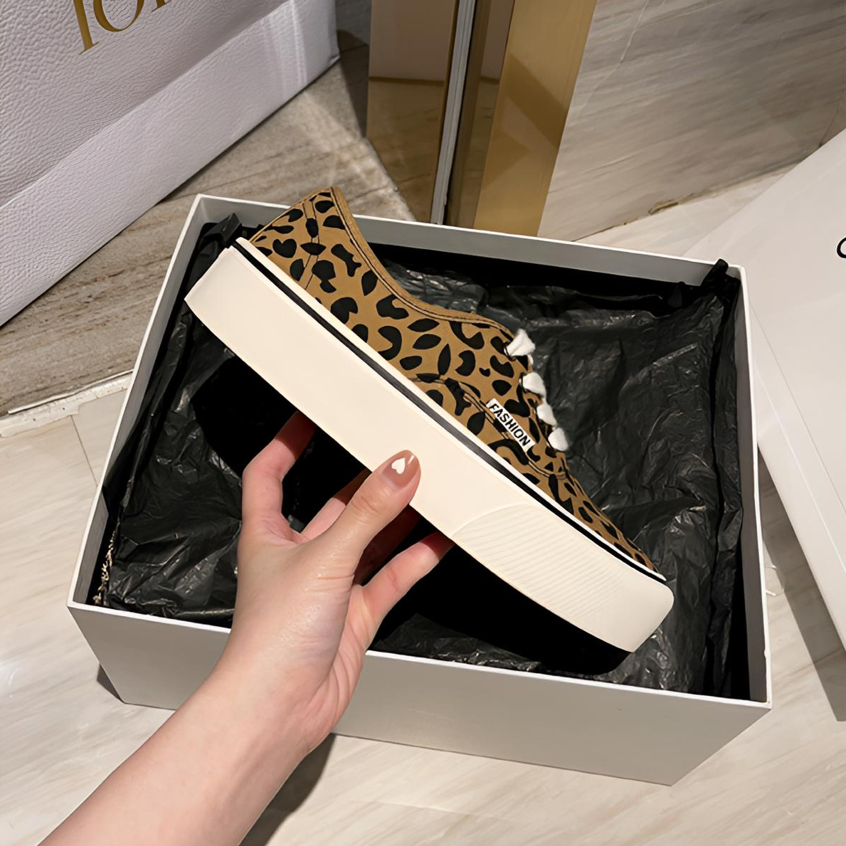 厚底增高豹纹鞋帆布鞋女2025年春季新款小众休闲鞋一脚蹬百搭板鞋