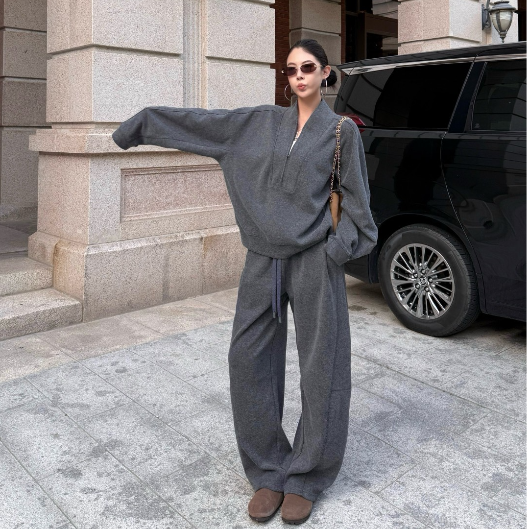 休闲风运动风老钱时尚套装灰色上衣卫衣宽松高腰系带长裤秋冬套装