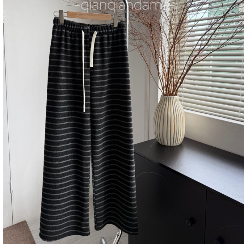 芊芊大码秋冬加绒条纹抽绳直筒高腰宽松显瘦休闲裤【JQ77531】