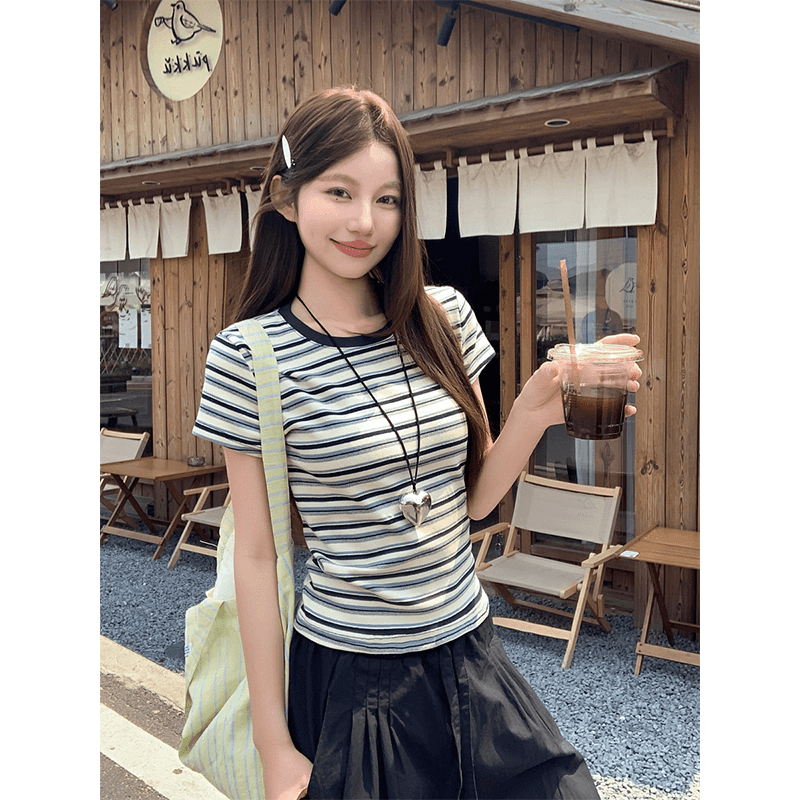 （运补6元）条纹正肩短袖t恤女2025夏季新款设计感修身小个子上衣