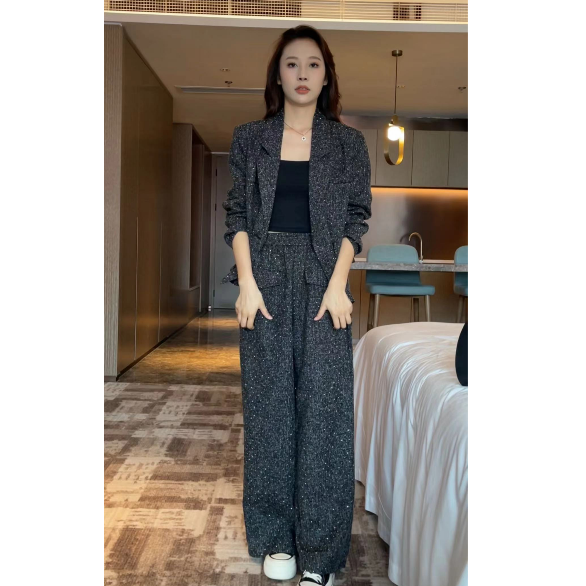 【梦婷家】高级感亮钻西装不规则长袖外套高腰阔腿裤套装-24608