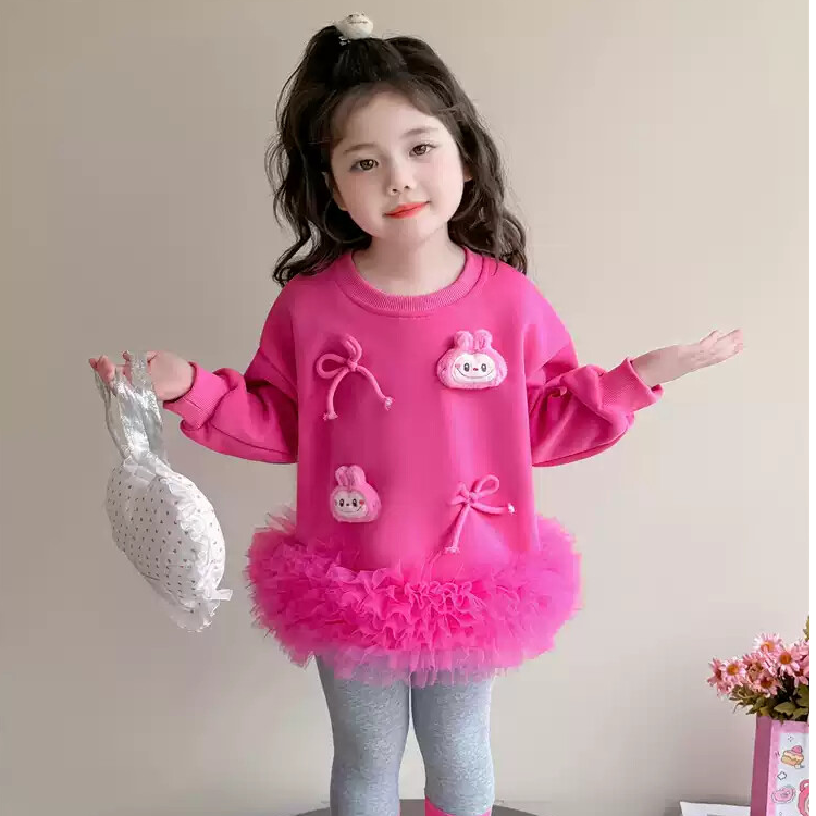 女小童套装春秋季2025新款宝宝巨好看卫衣秋装儿童早秋穿搭两件套