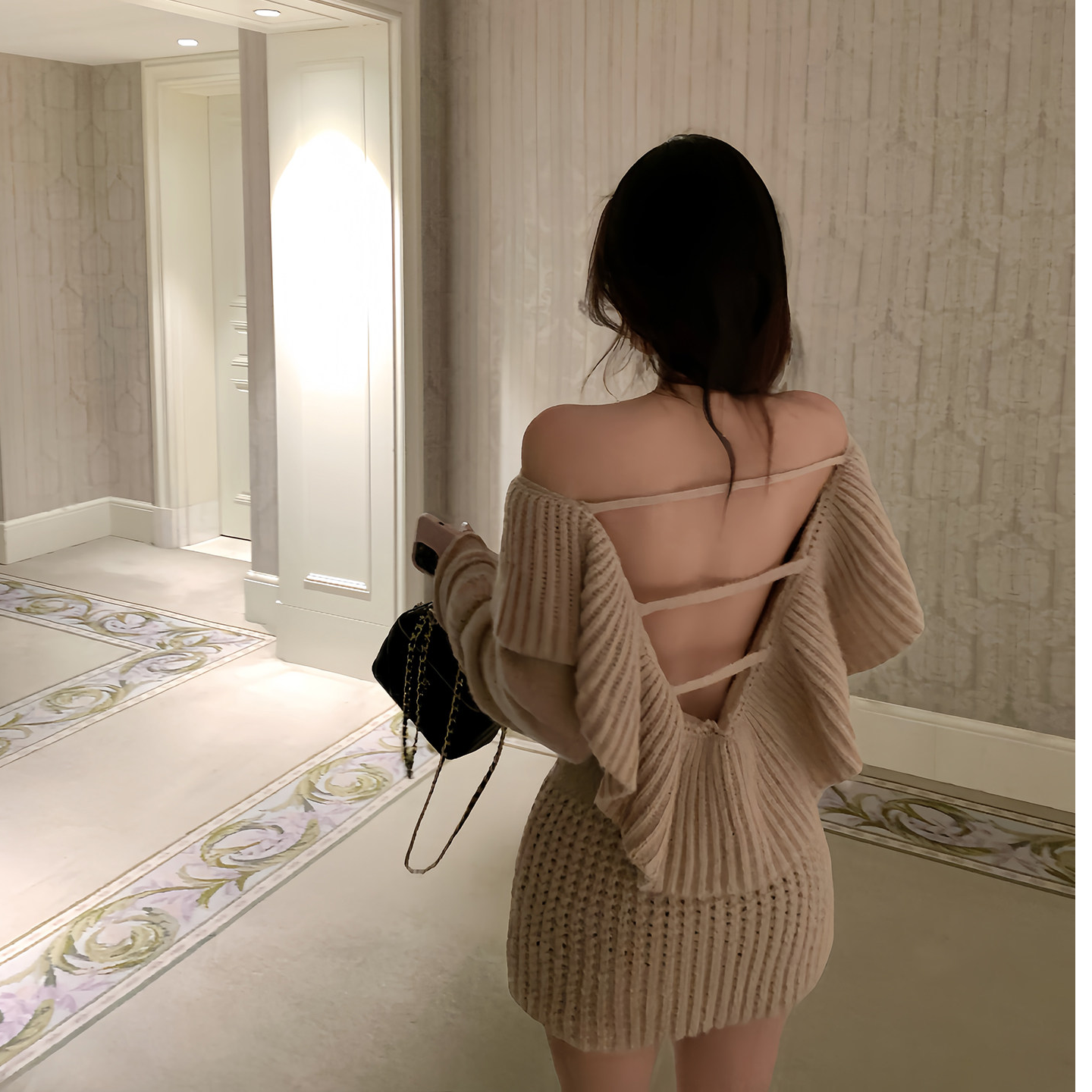 法式荷叶边针织长袖连衣裙女秋季性感纯欲露背修身独特超好看短裙