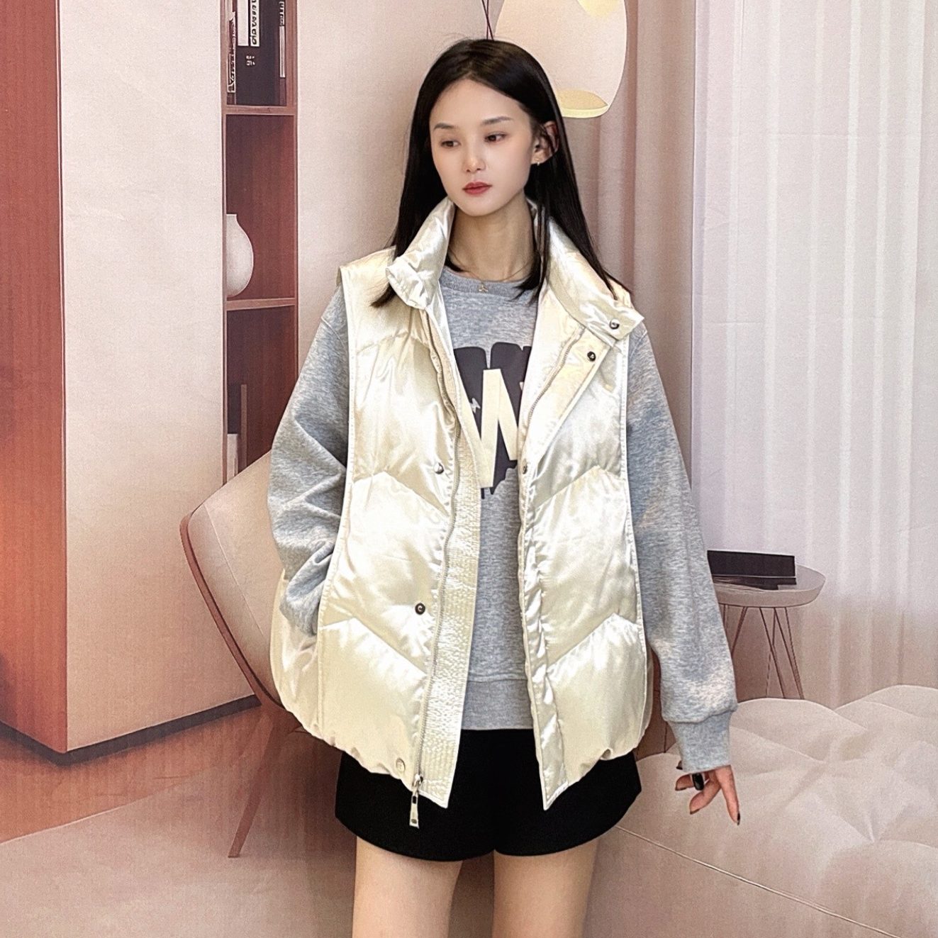 玛丝恩迪秋冬新款无袖女装立领洋气百搭羽绒马甲40226羽绒服冬季