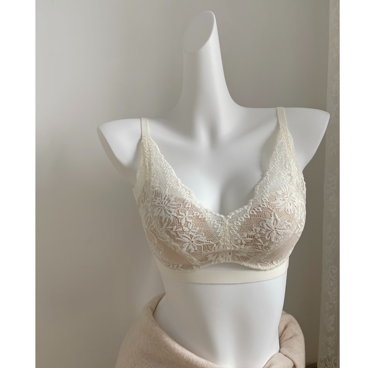 法式性感纯欲风蕾丝内衣女小胸聚拢显大收副乳防下垂无钢圈文胸罩