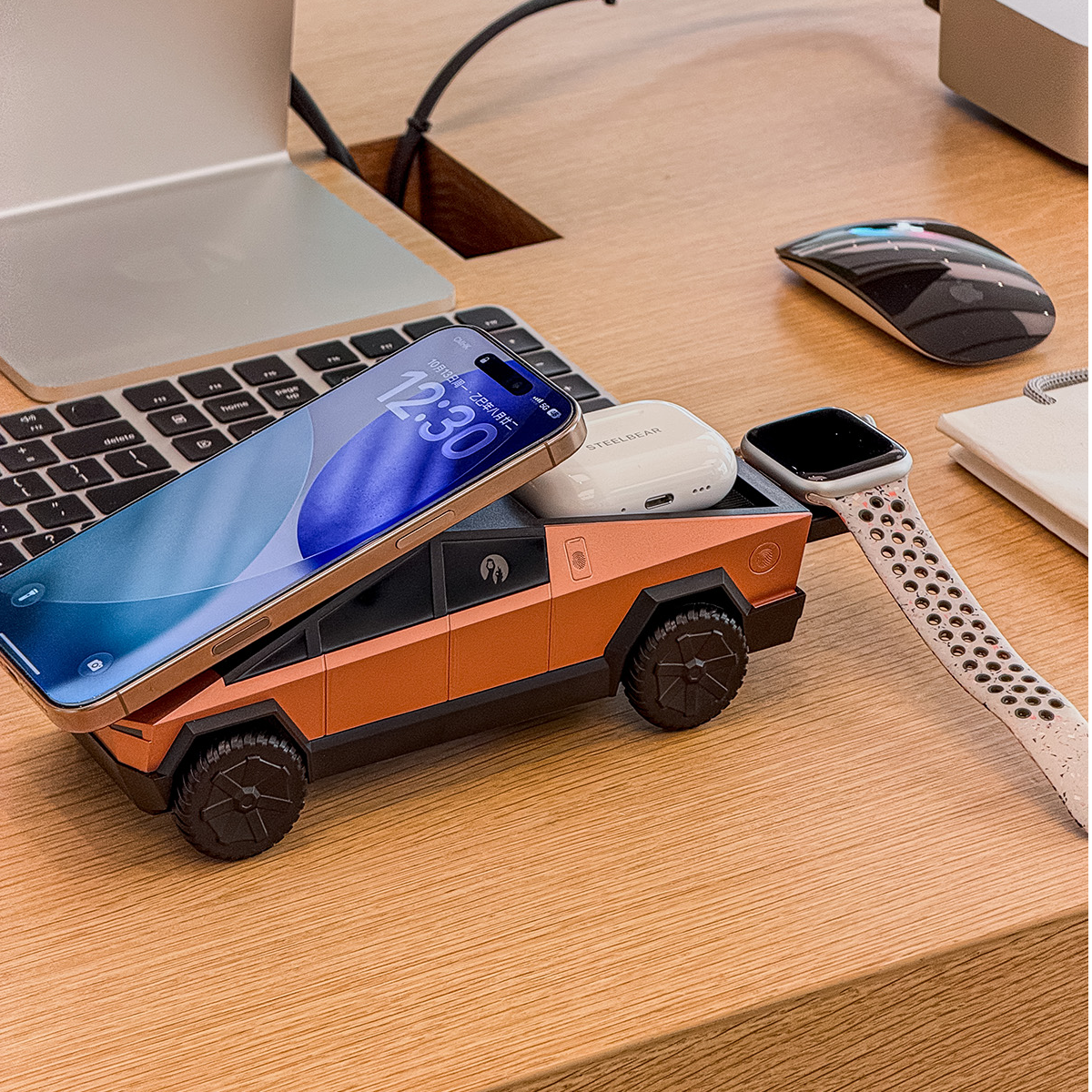 赛博皮卡Cybertruck车模多功能三合一无线充桌面磁吸充电器