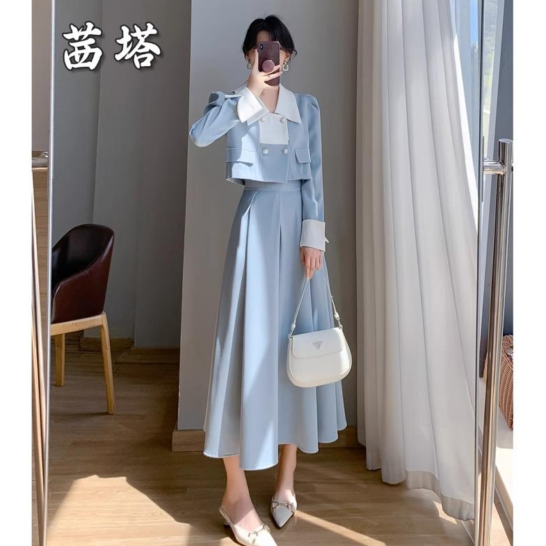 2025秋季新款设计感法式初恋裙两件套气质温柔风半身裙蓝色套装裙