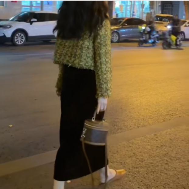 2025冬季新款潮流韩版爆款网红洋气外套半身裙仙W0I