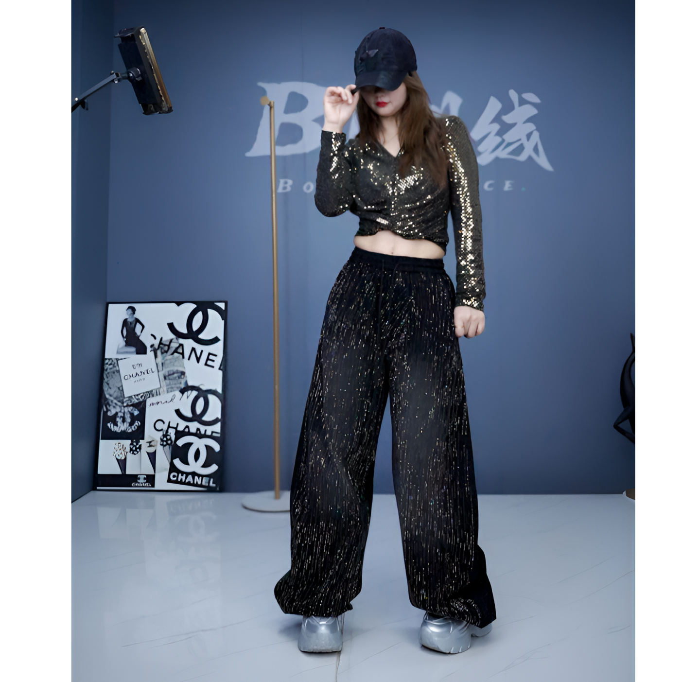 2560款新品满钻阔腿裤休闲风渐变中腰时尚女黑色烫钻裤子