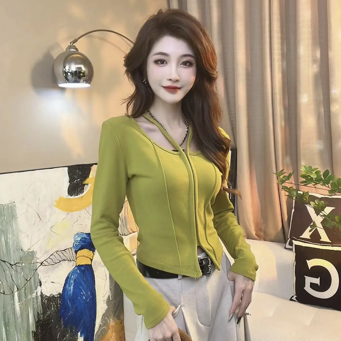 2025美德辣妹女新款吊带打底内搭洋气网红爆款显瘦修身百搭上衣