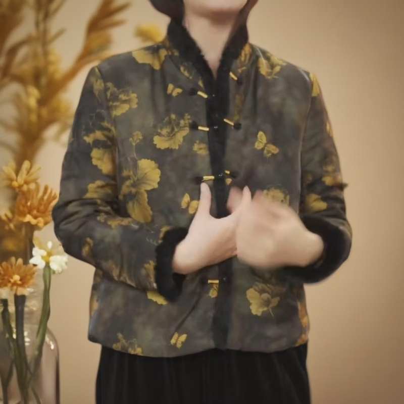 杭州重磅花萝缎毛边金蝶花中式秋冬长袖棉袄外套2025新品原创正版