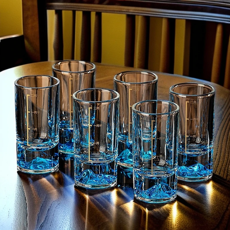 新款高档二两蓝山酒杯家用蓝山杯创意冰山玻璃刻度酒杯喝水杯简约
