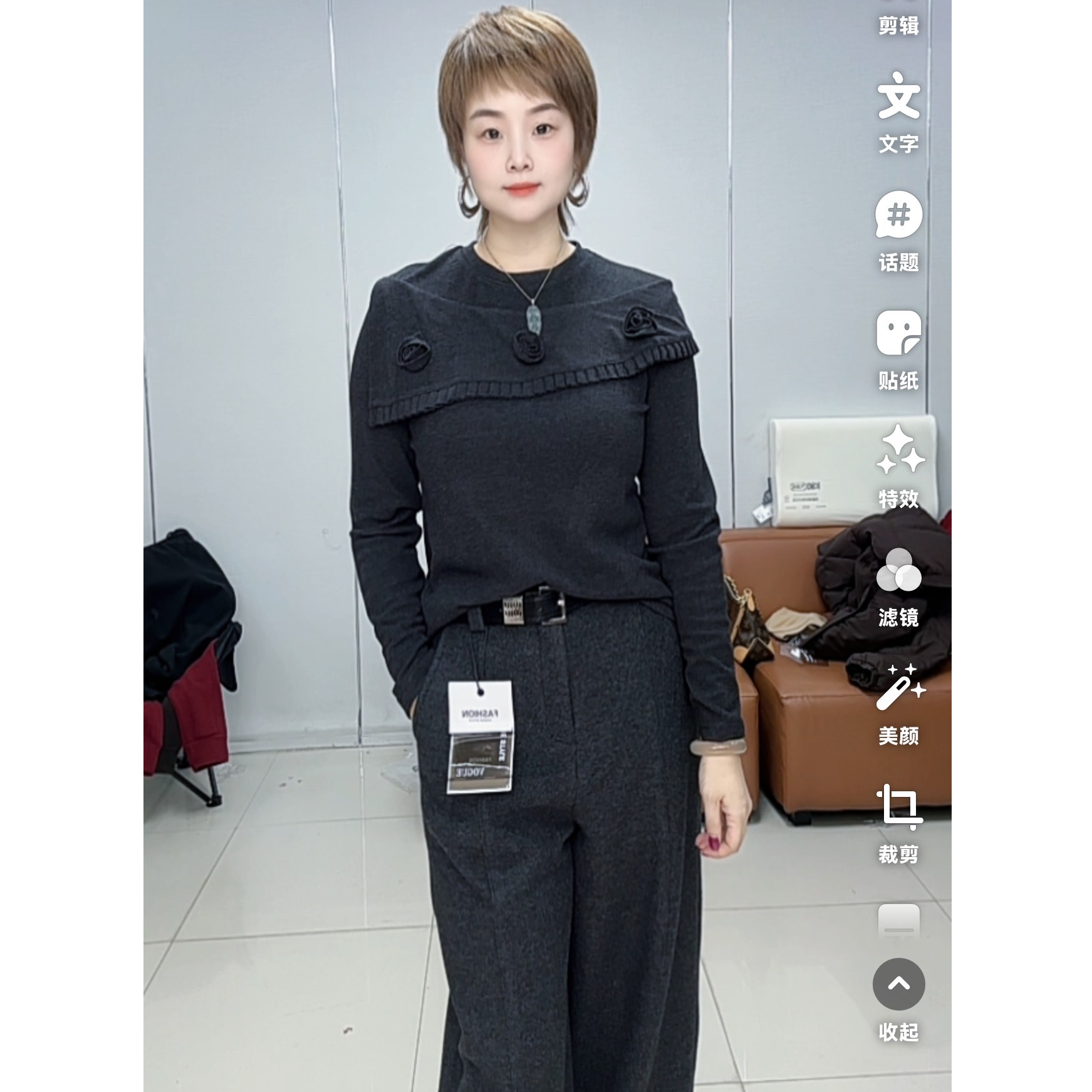 小施家气质女人味优雅设计款高工艺花朵薄绒显痩上衣69075