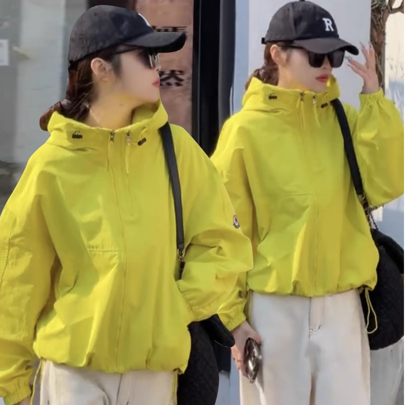 短款双拉链连帽冲锋衣外套女2025春款新款宽松显瘦小个子夹克上衣