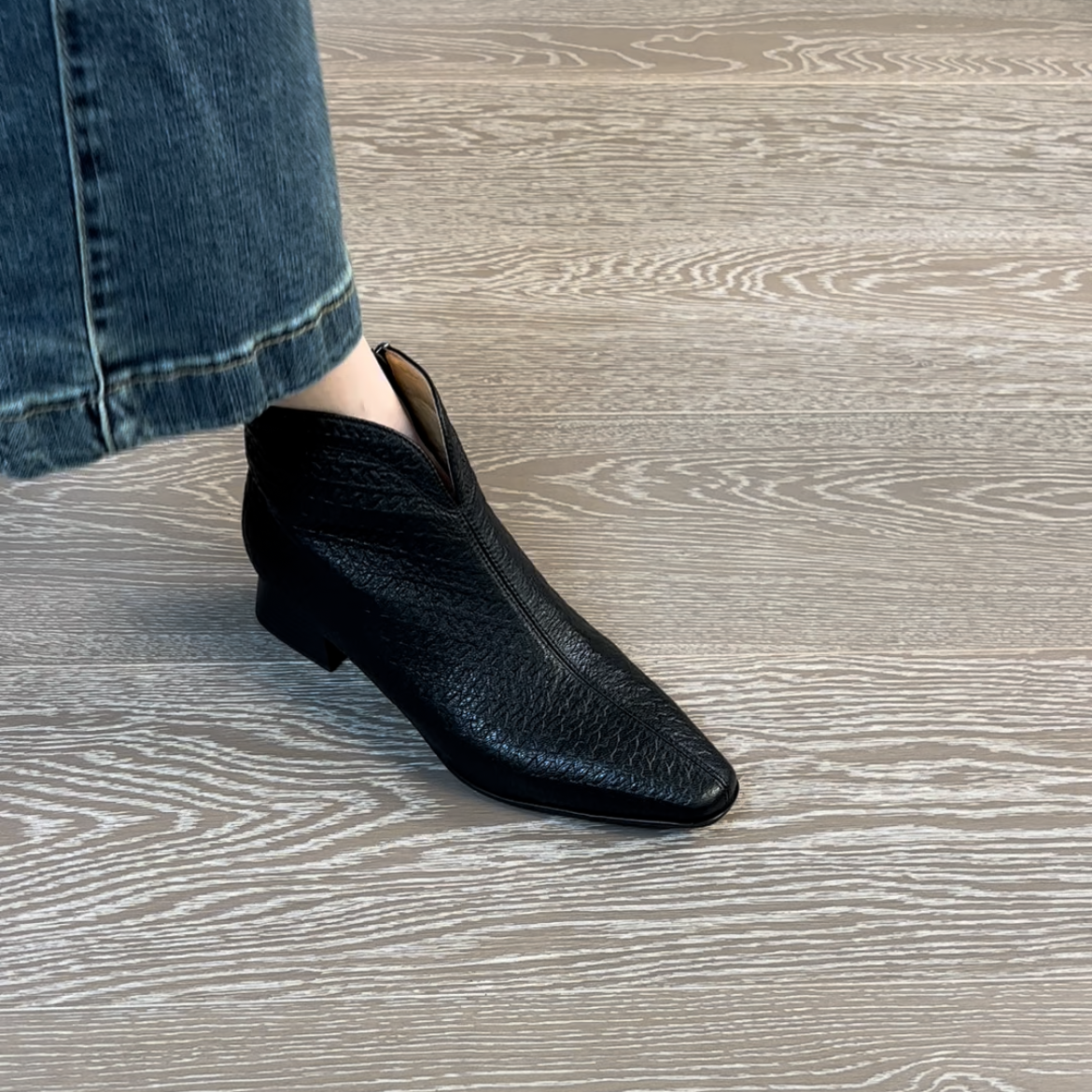 3.5CM头层羊皮粗跟方跟低跟尖头高跟跟鞋气质中跟短靴复古后拉链