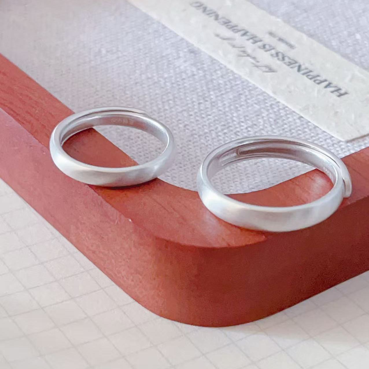 足银戒指 足银999拉丝磨砂素圈戒指泥鳅背指环可调节情侣对戒纯银