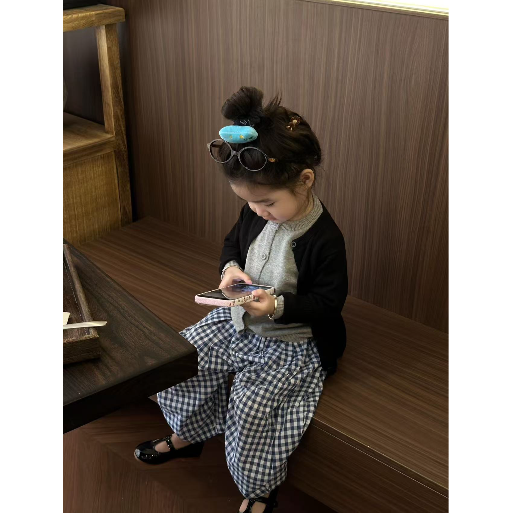 壹妈韩版童装女童秋装套装洋气儿童两件套毛衣开衫蓝色格子阔腿裤