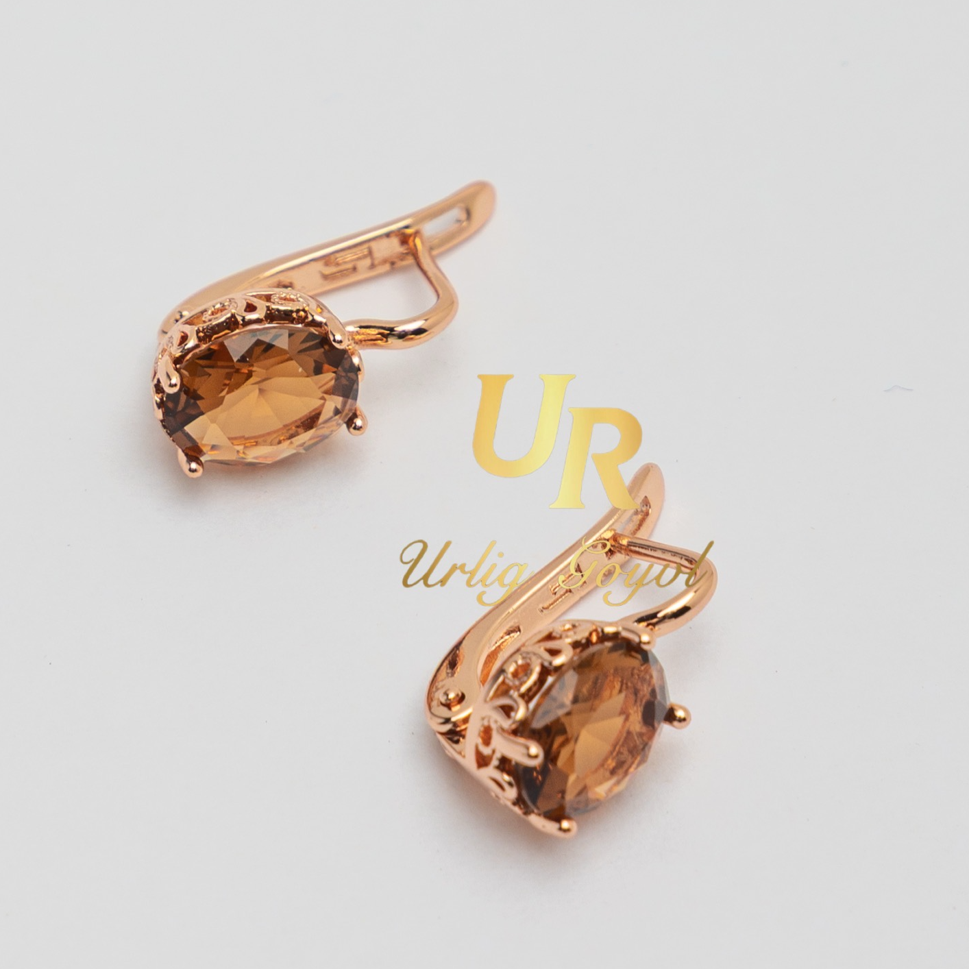 合金耳饰 UR【顺丰包邮-无运费险】英式咖啡豆耳扣 玫瑰金色耳饰
