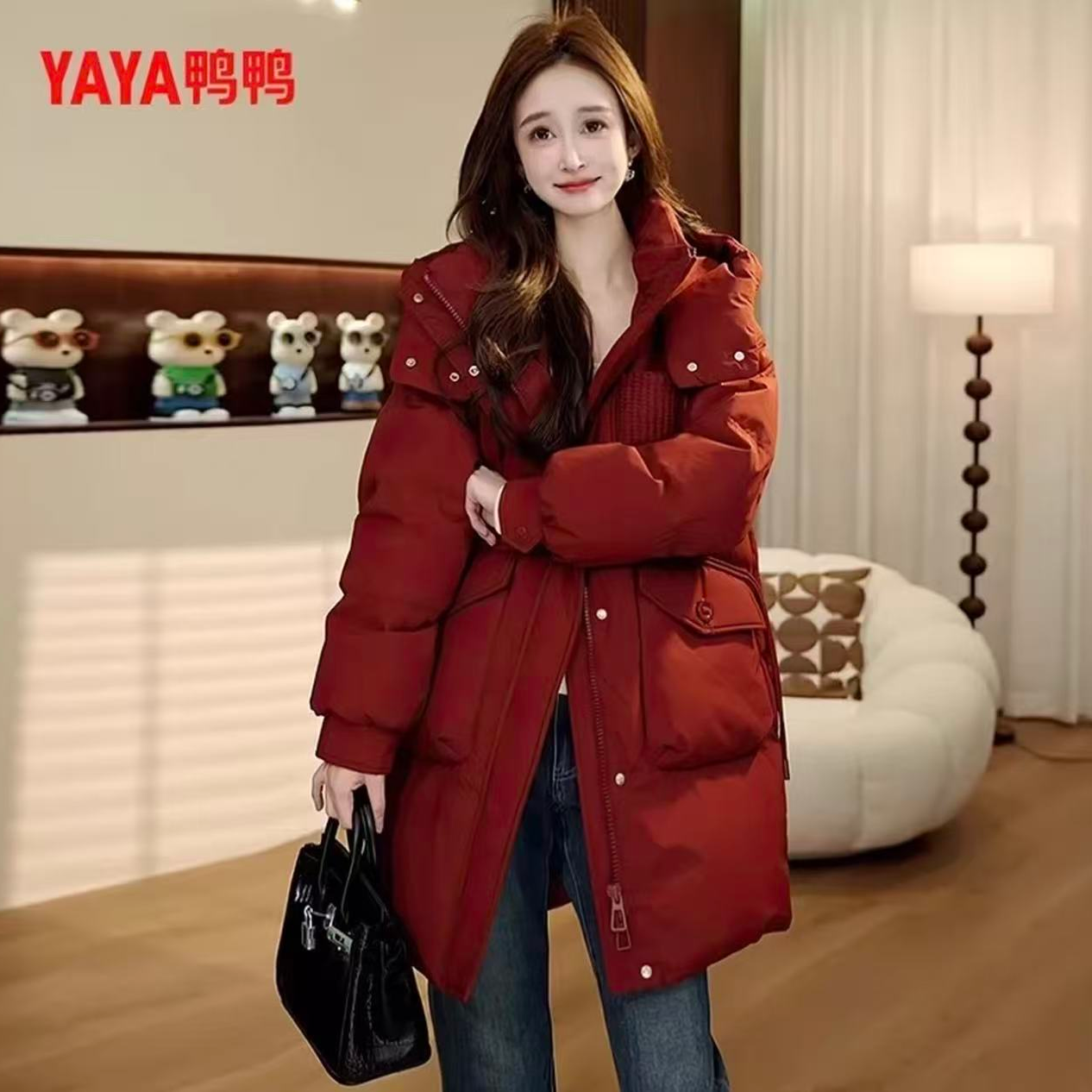 YAYA/鸭鸭90绒红色羽绒服女中长时尚百搭保暖舒适外套YE3B635155L