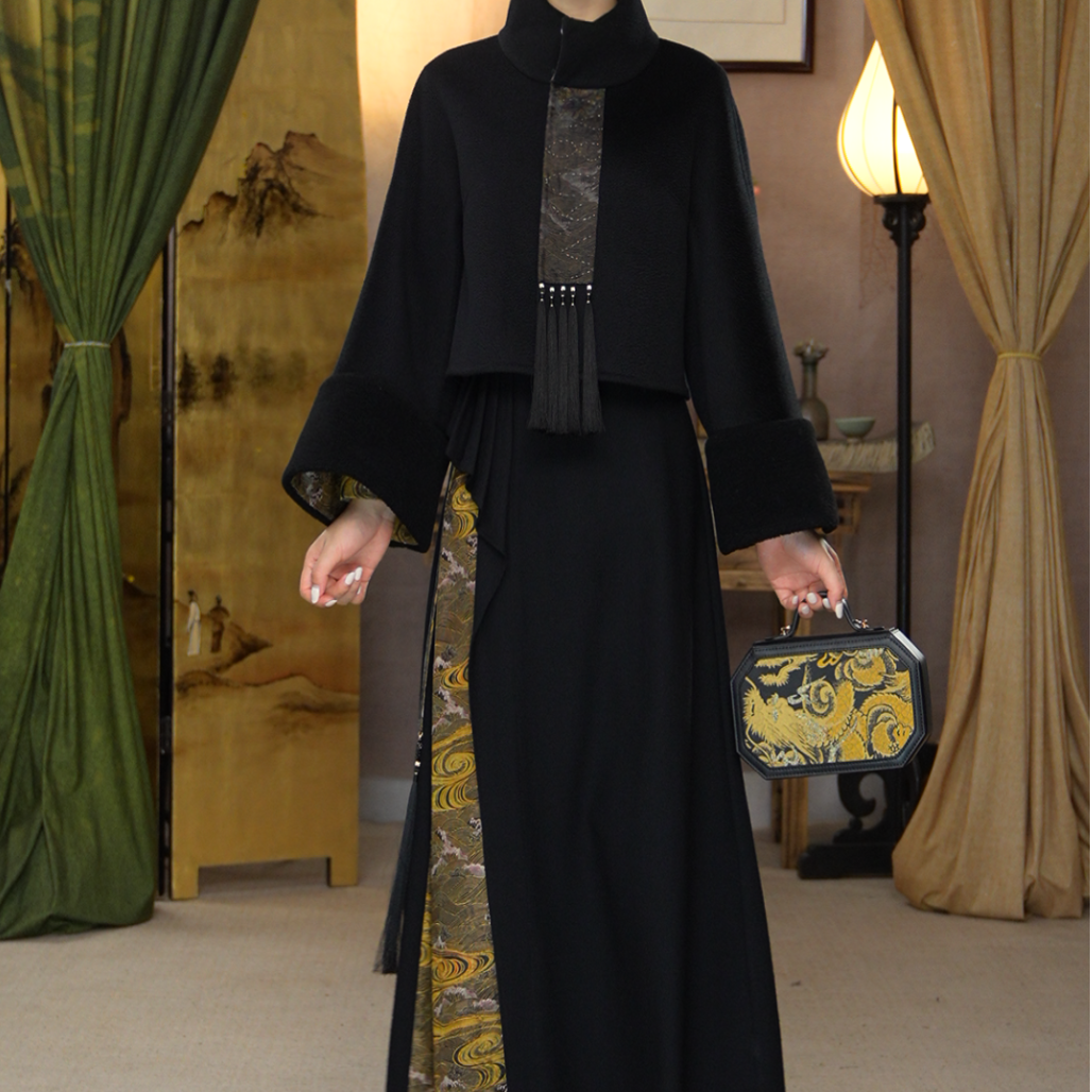 JIXIANGYIJIA/吉祥衣家玄云 913233220+袅袅云生处 913293218