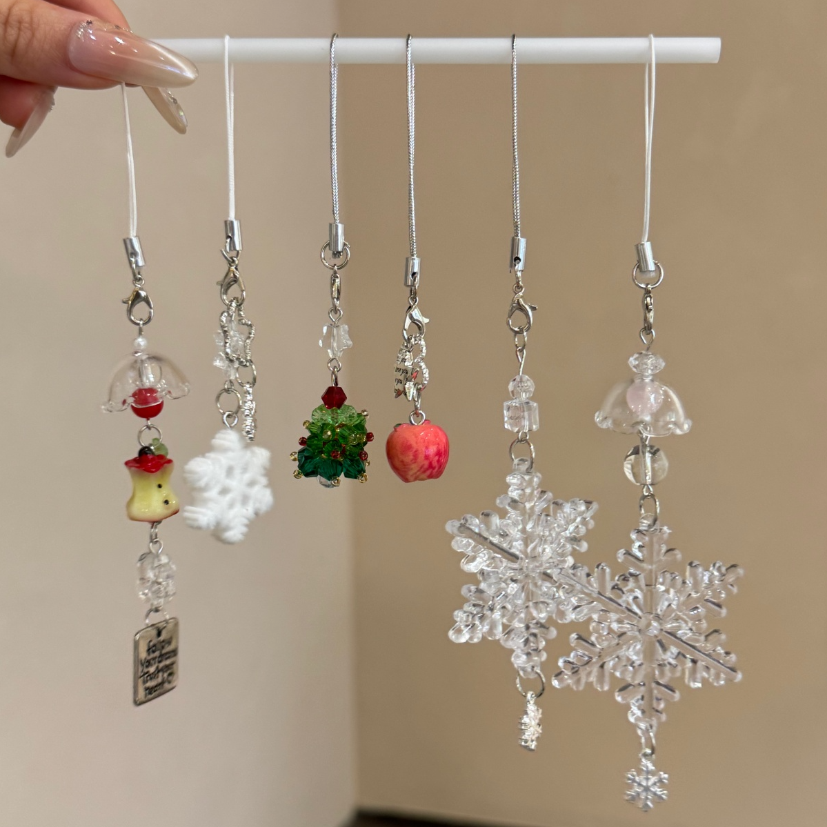 甜美圣诞雪花挂件冬日圣诞树平安夜卡通钥匙扣手机绳闺蜜小礼物