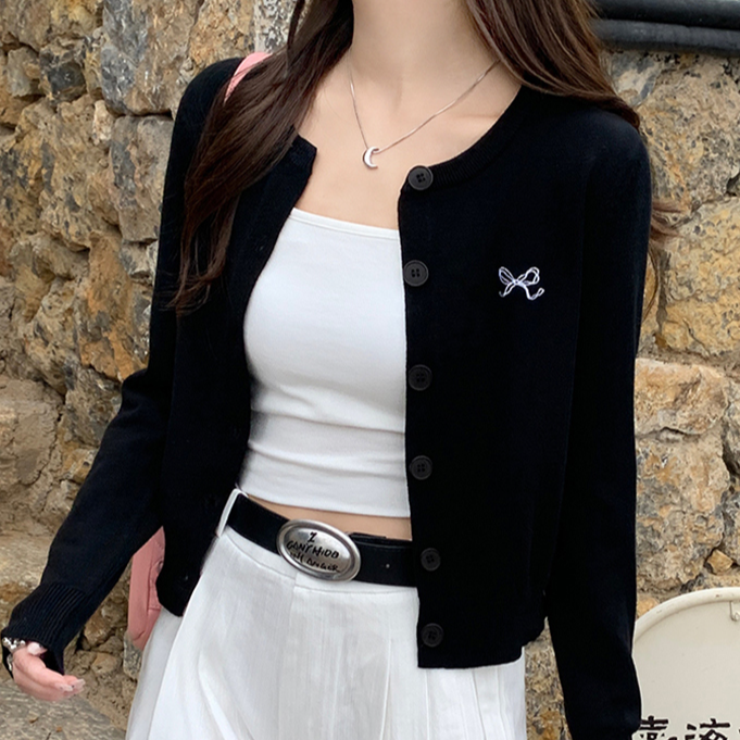 春秋外穿小香风毛衣开衫针织外套女爆款2025新款秋装洋气短款上衣