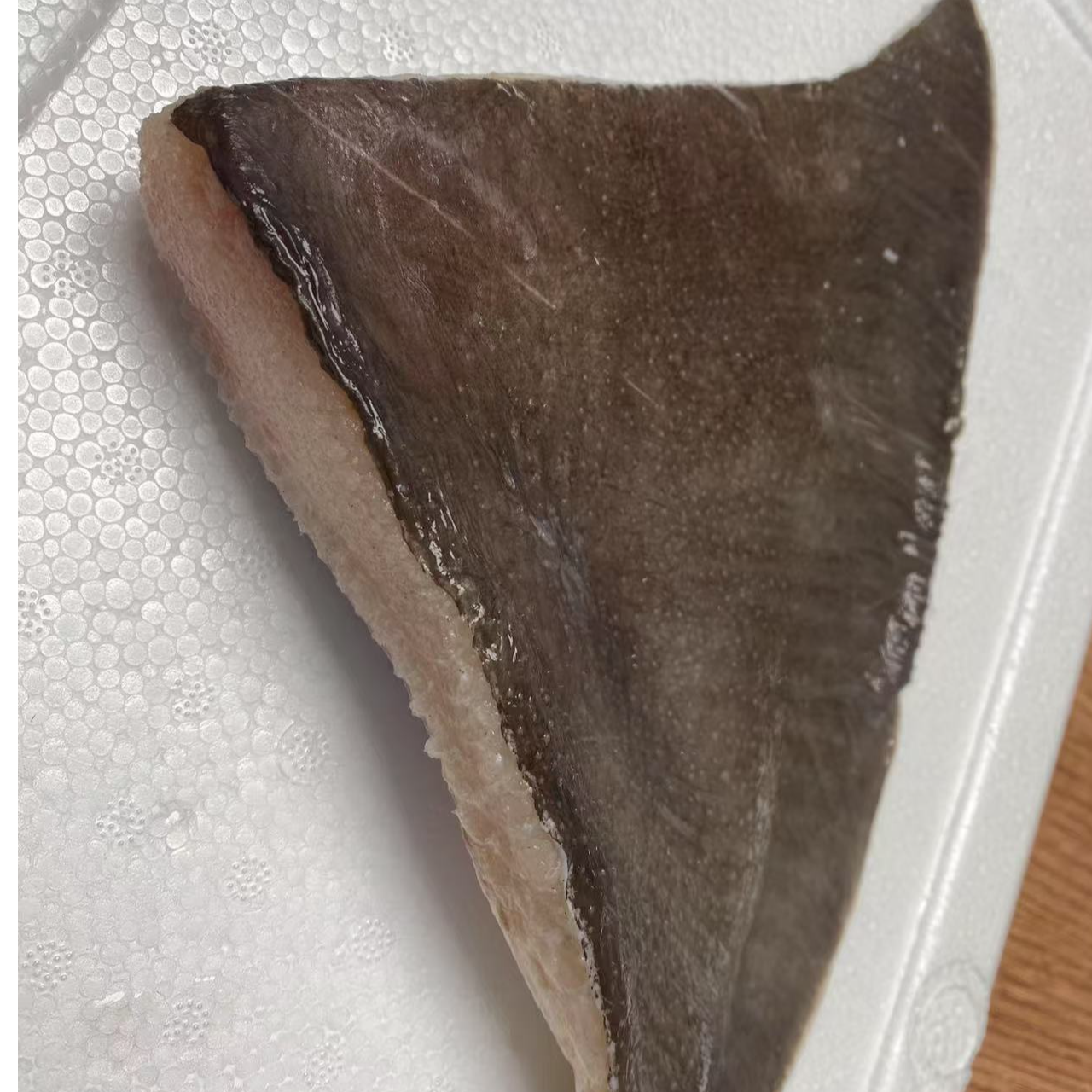 【顺丰】精品鲜冻鳐鱼翅（清蒸15分钟，红烧，剁椒，油炸等）