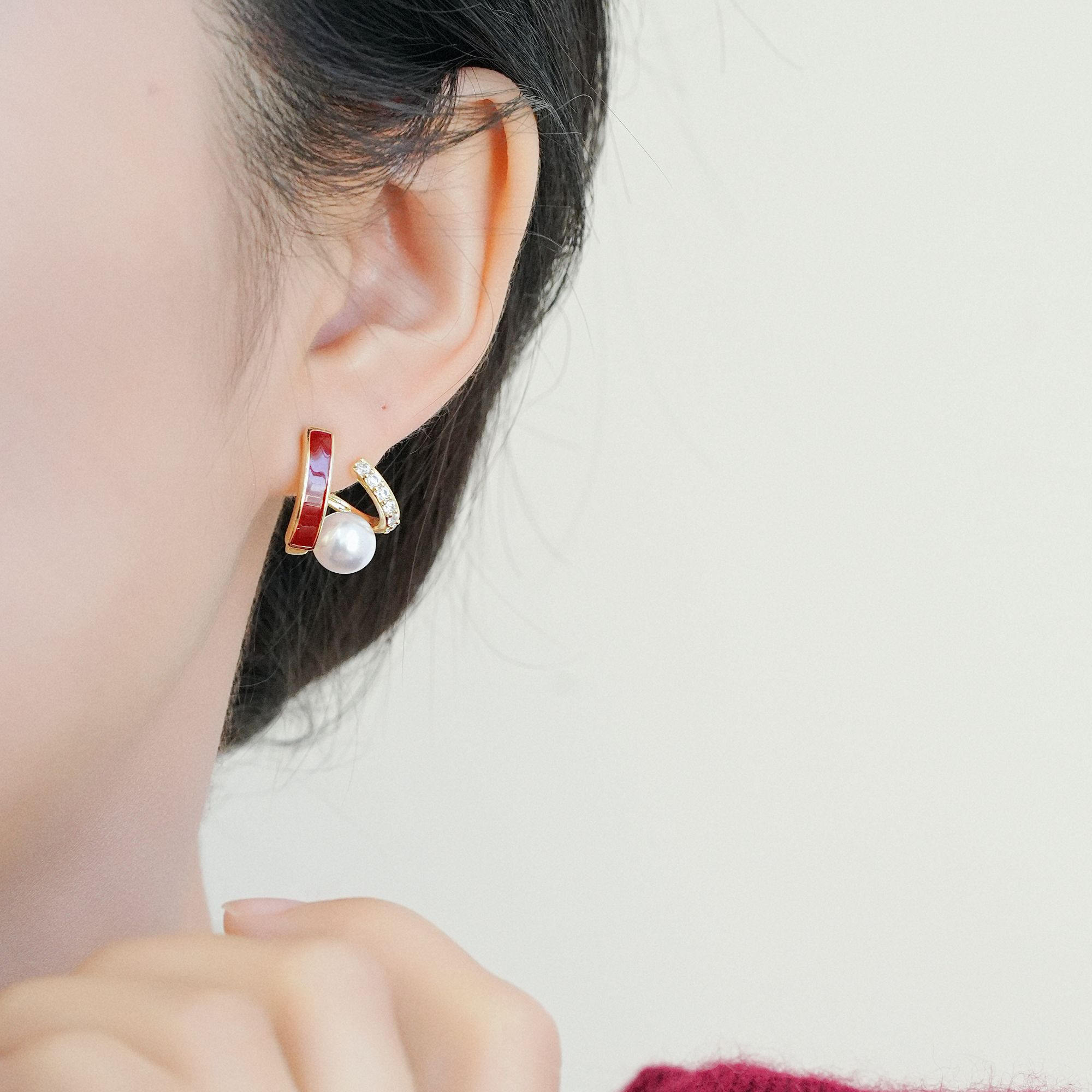 铜合金耳饰 珐琅双环红色拼接耳钉气质轻奢高级感简约款女