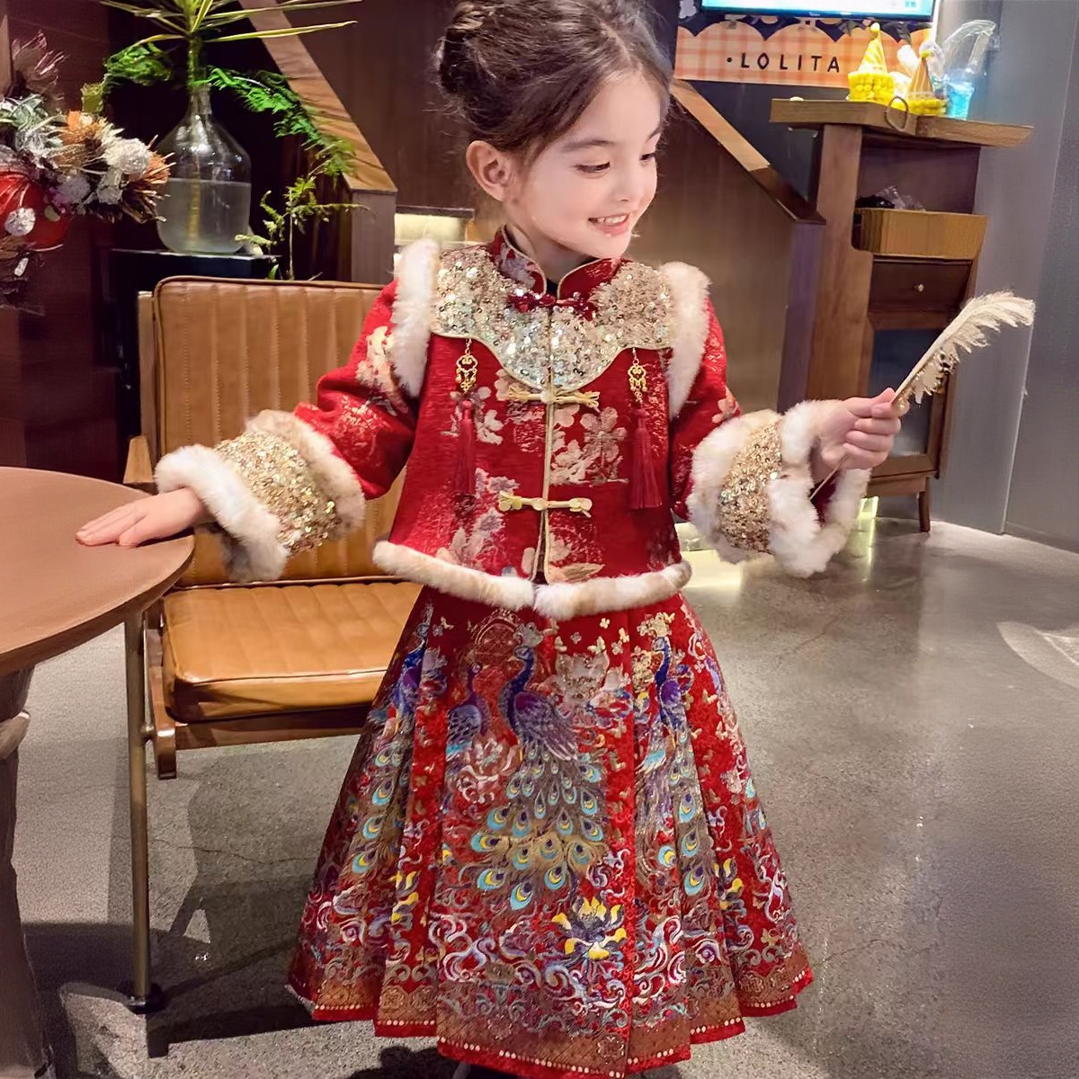 女童汉服新中式儿童马面裙套装冬装2025新款女孩国风新年装拜年服