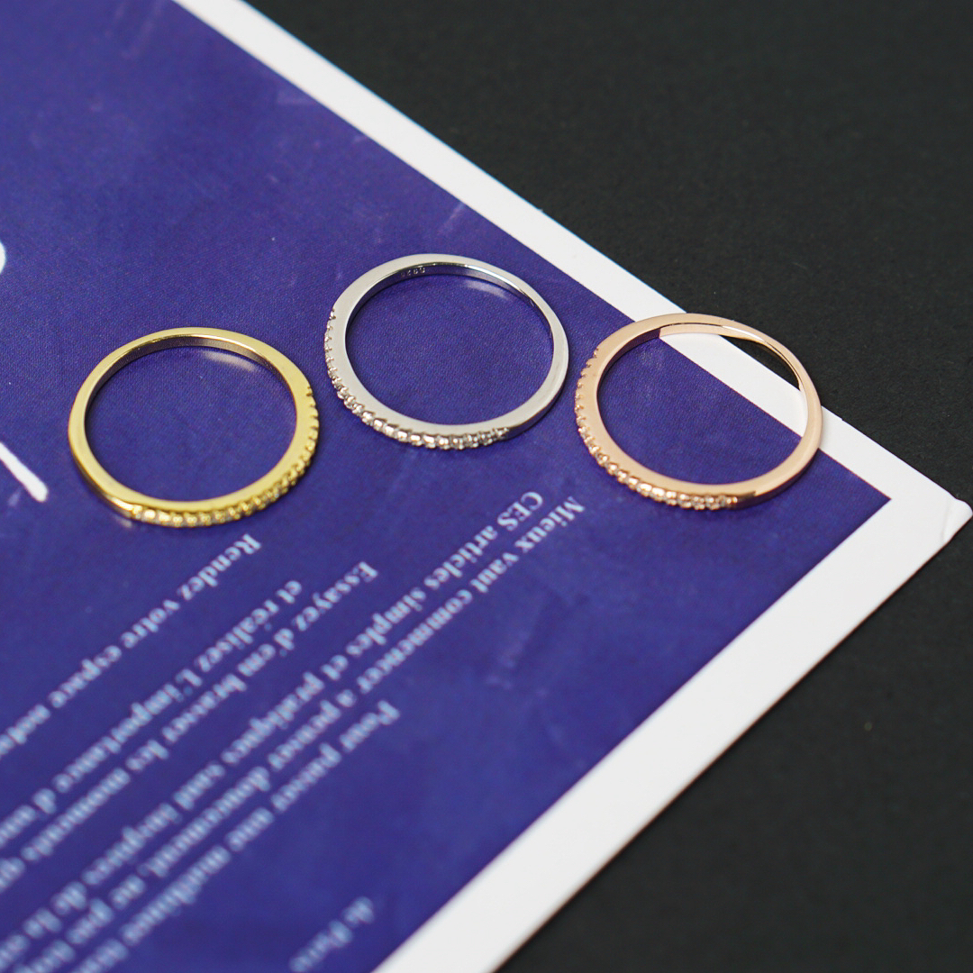 925银戒指 韩式风轻奢S925银戒指半圈镶锆时尚个性高级感指环尾戒