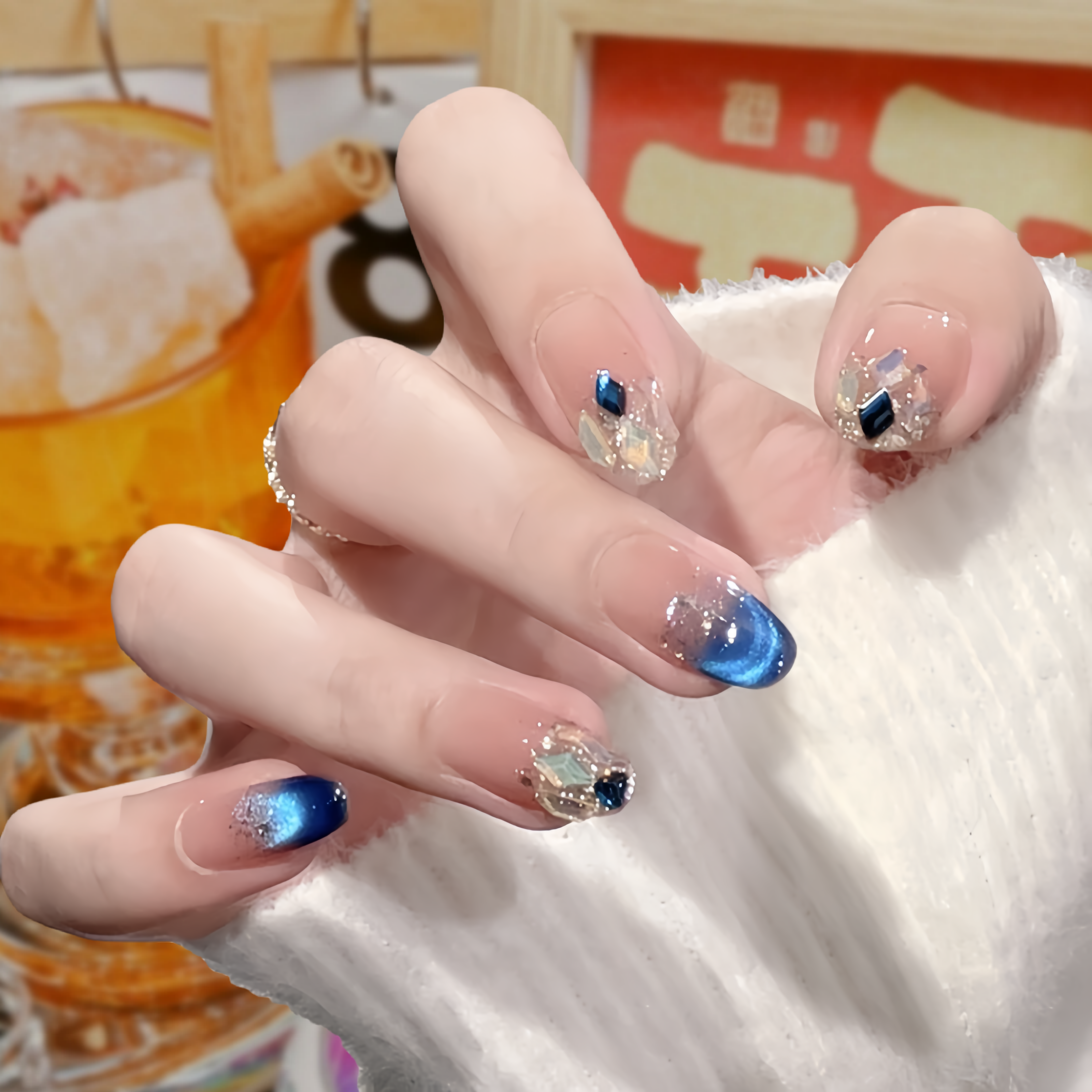 【蓝眼泪】纯手工穿戴甲蓝色法式猫眼带钻高级感新款美甲穿戴甲片