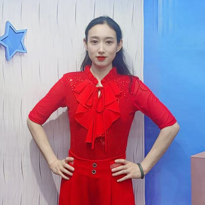 欢舞阁广场跳舞服舞蹈服跳舞专用衣服女款跳舞服装新款网红A0744