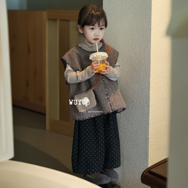 女童秋冬加绒套装宽松马甲波点休闲风裤子加厚秋季外穿洋气打底衫