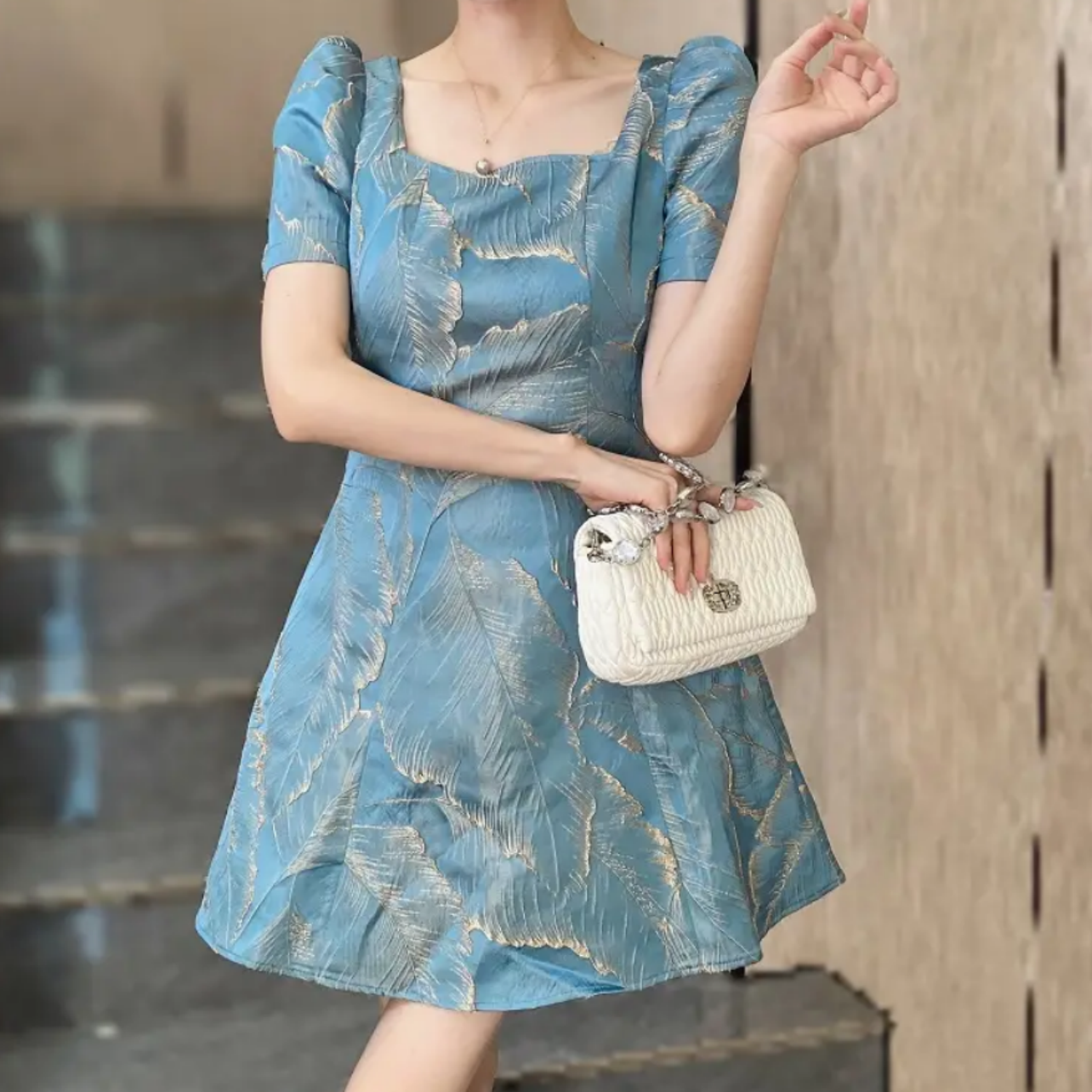 2025夏季新款时尚显瘦气质女士网红洋气连衣裙百搭款D6486