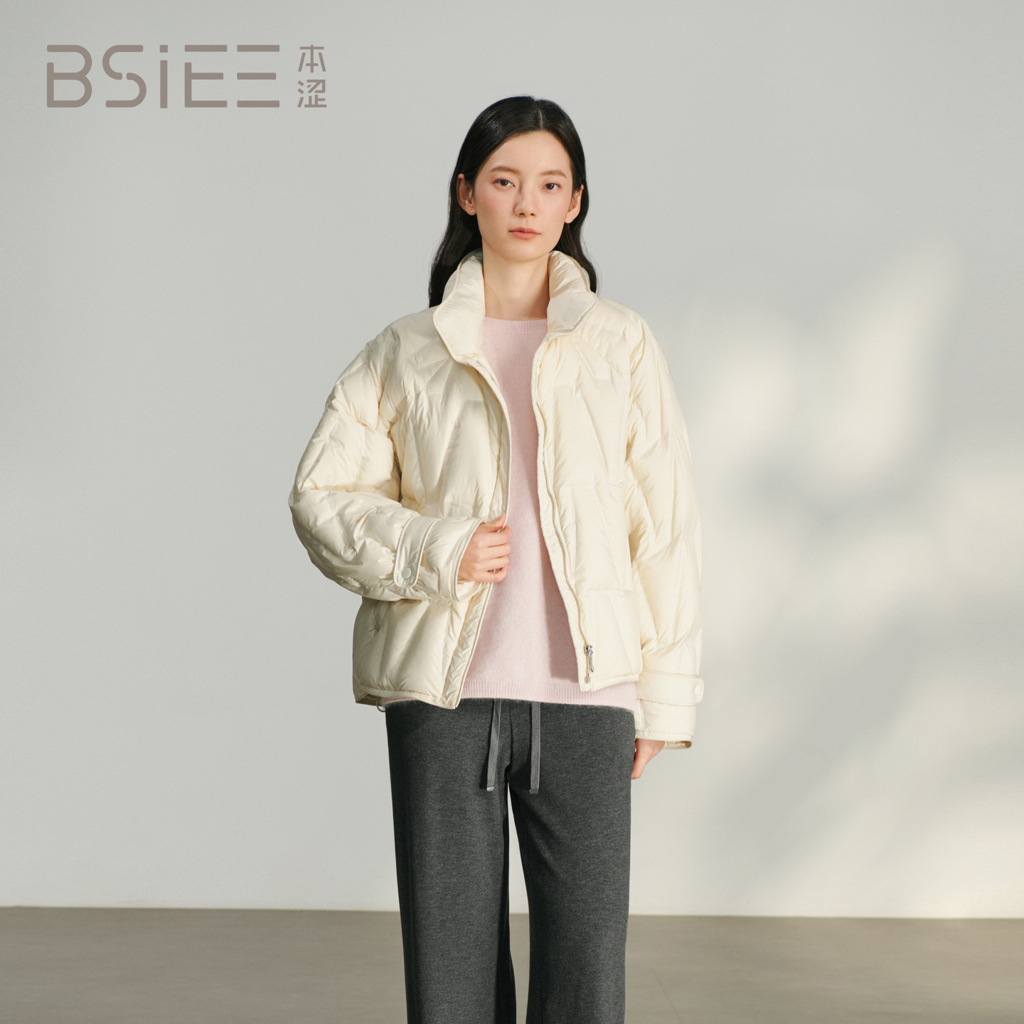 BSIEE本涩休闲纯色立领短羽绒轻薄时尚简约百搭
