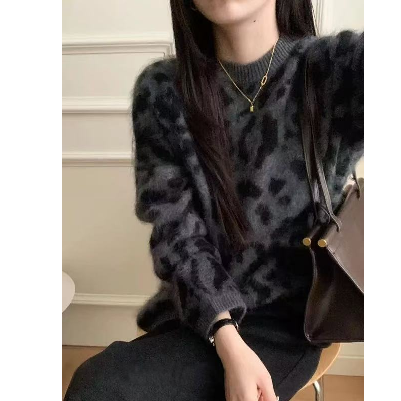 【运费补贴】欧货复古豹纹保暖毛衣外套女秋冬宽松短款小众针织开衫