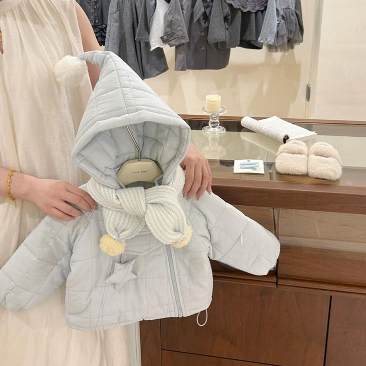 新款2025宝宝加绒外套冬季连帽夹棉上衣加厚棉衣女童棉袄